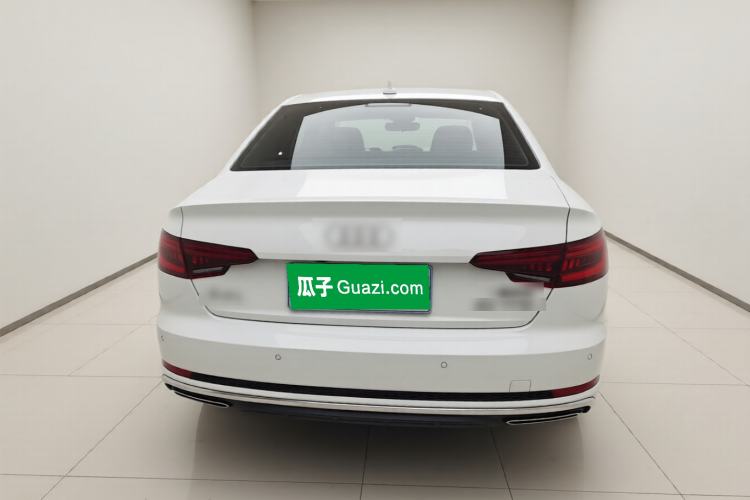 Used Audi A4L 2019 40 TFSI Fashion Edition China VI Emission Standard Rear