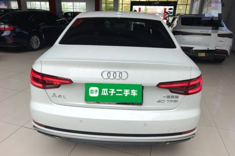 Used Audi A4L 2019 40 TFSI Fashion Edition China VI Emission Standard Rear