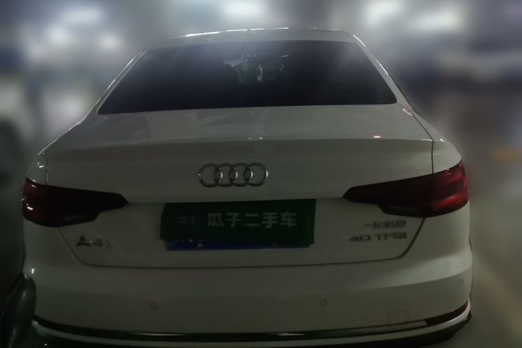 Used Audi A4L 2019 40 TFSI Ambition China VI Rear