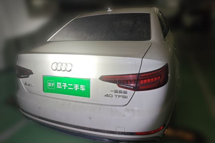Used Audi A4L 2019 40 TFSI Fashion Edition China VI Emission Standard Rear