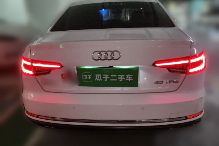 Used Audi A4L 2019 40 TFSI Ambition China VI Rear