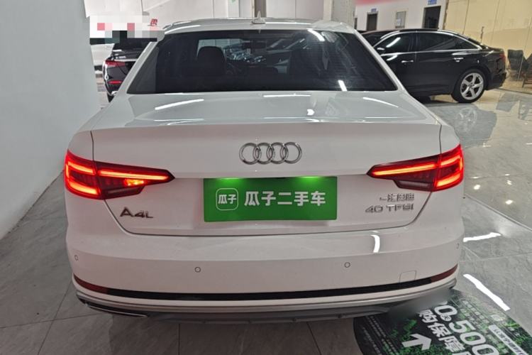 Used Audi A4L 2019 40 TFSI Fashion Edition China VI Emission Standard Rear