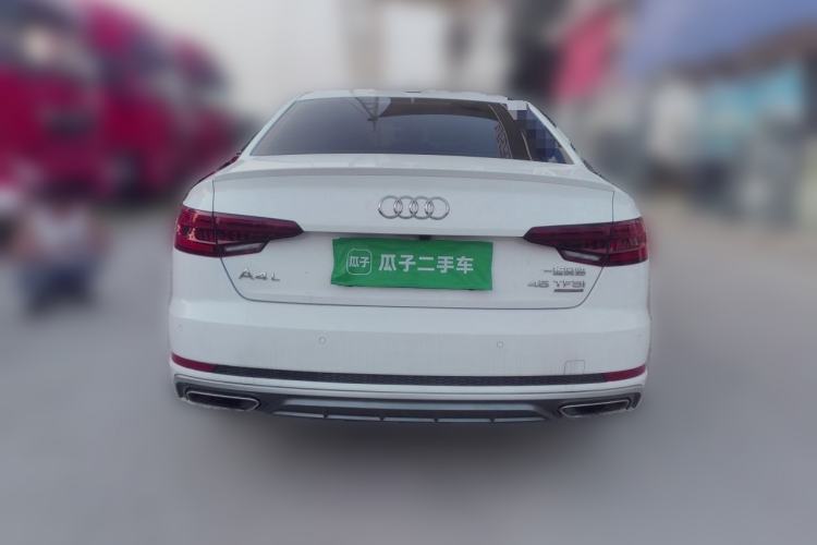 Used Audi A4L 2019 40 TFSI Ambition China VI Rear