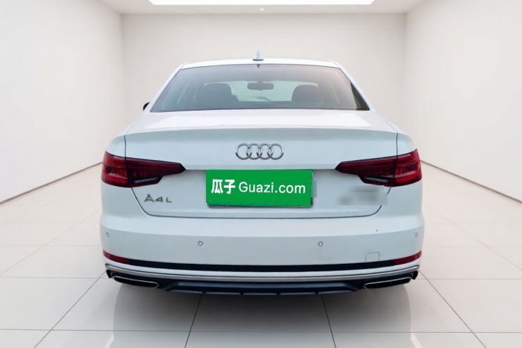 Used Audi A4L 2019 40 TFSI Fashion Edition China VI Emission Standard Rear