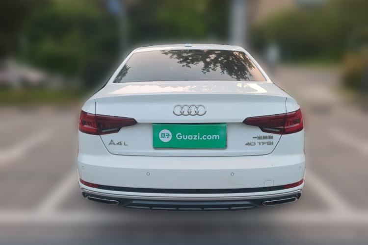 Used Audi A4L 2019 40 TFSI Fashion Edition China VI Emission Standard Rear