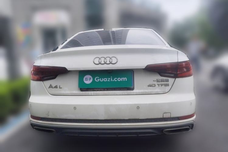 Used Audi A4L 2019 40 TFSI Fashion Edition China VI Emission Standard Rear