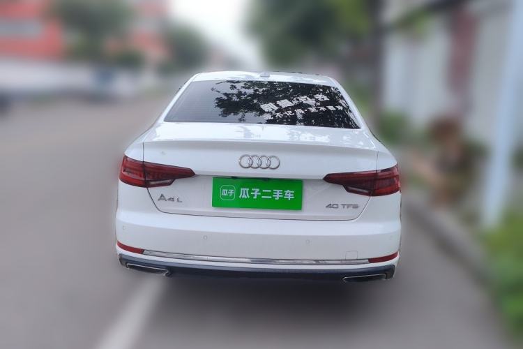 Used Audi A4L 2019 40 TFSI Ambition China VI Rear