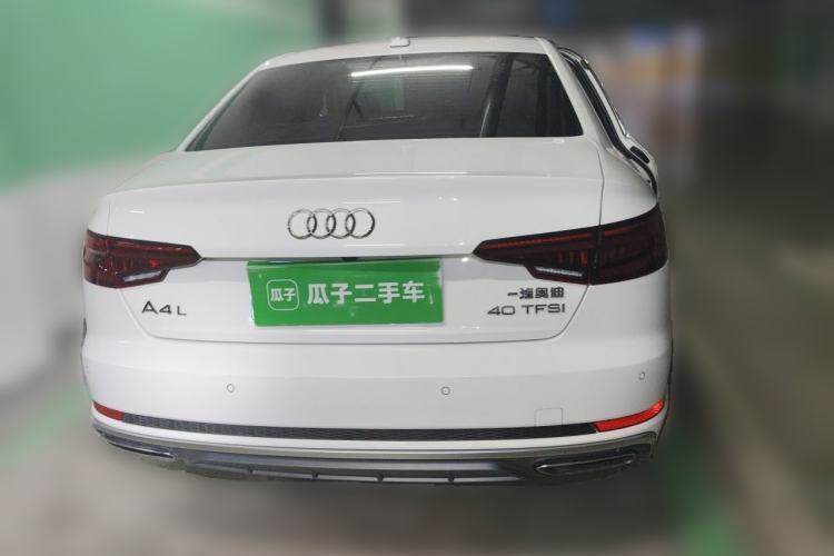 Used Audi A4L 2019 40 TFSI Fashion Edition China VI Emission Standard Rear