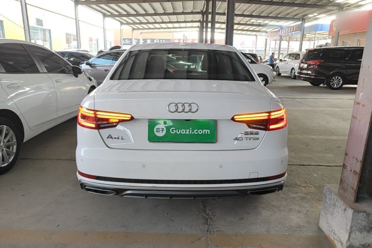 Used Audi A4L 2019 40 TFSI Fashion Edition China VI Emission Standard Rear
