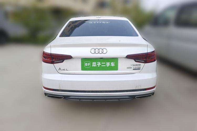 Used Audi A4L 2019 40 TFSI Fashion Edition China VI Emission Standard Rear