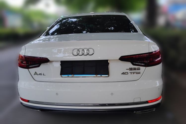 Used Audi A4L 2019 40 TFSI Ambition China VI Rear