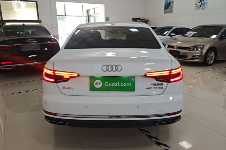 Used Audi A4L 2019 40 TFSI Ambition China VI Rear