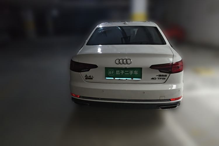 Used Audi A4L 2019 40 TFSI Ambition China VI Rear