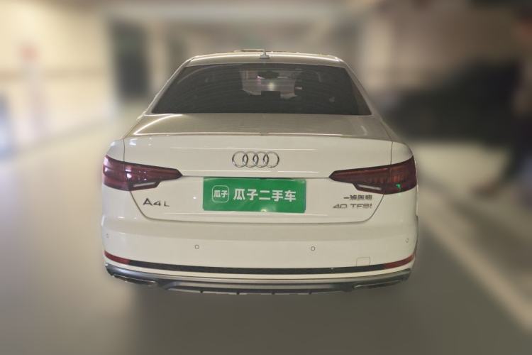 Used Audi A4L 2019 40 TFSI Fashion Edition China VI Emission Standard Rear
