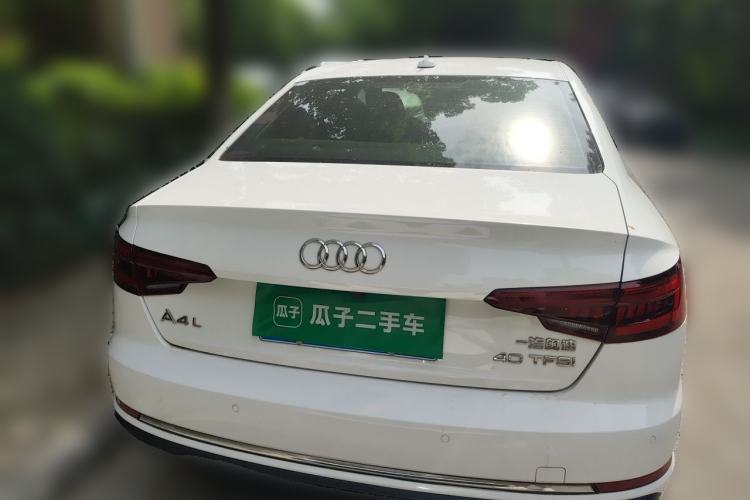 Used Audi A4L 2019 40 TFSI Ambition China VI Rear