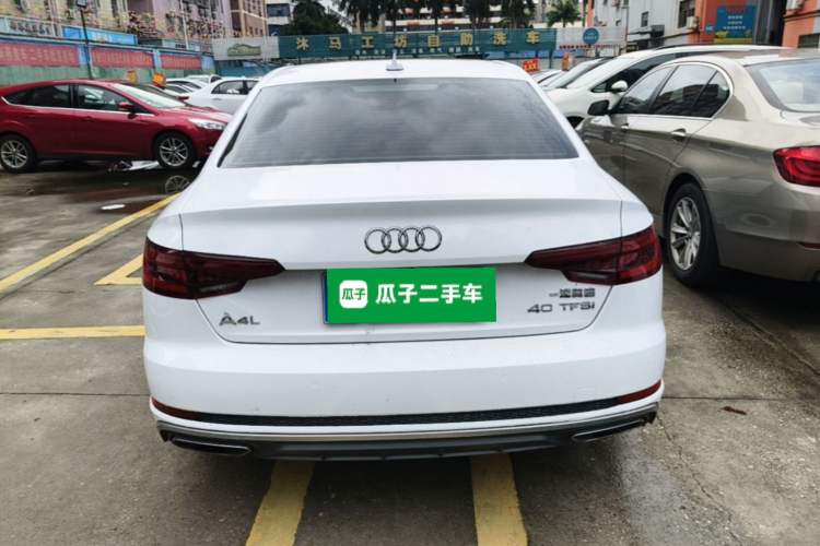 Used Audi A4L 2019 40 TFSI Fashion Edition China VI Emission Standard Rear