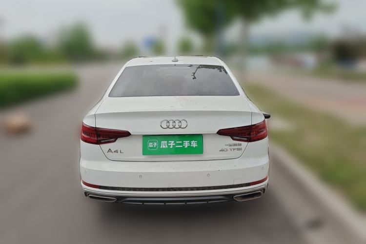 Used Audi A4L 2019 40 TFSI Fashion Edition China VI Emission Standard Rear