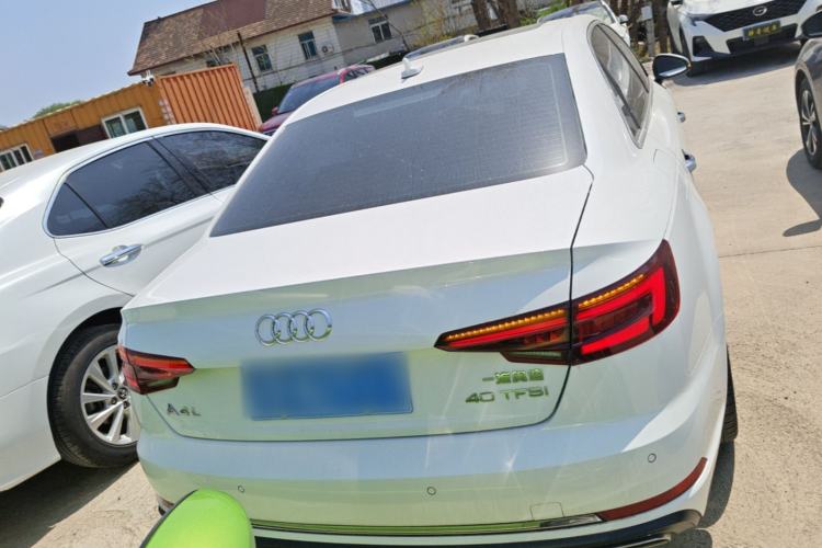 Used Audi A4L 2019 40 TFSI Ambition China VI Rear