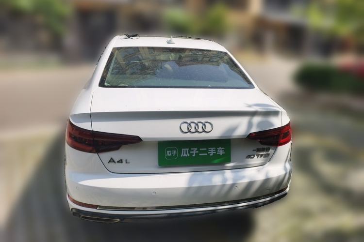 Used Audi A4L 2019 40 TFSI Ambition China VI Rear