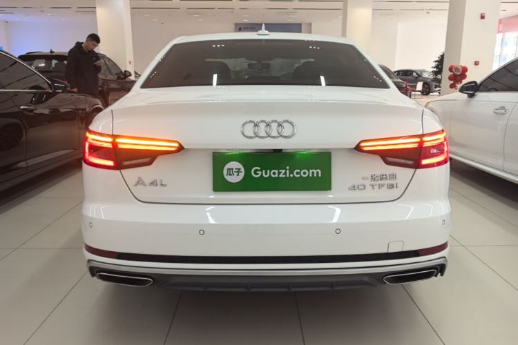 Used Audi A4L 2019 40 TFSI Fashion Edition China VI Emission Standard Rear