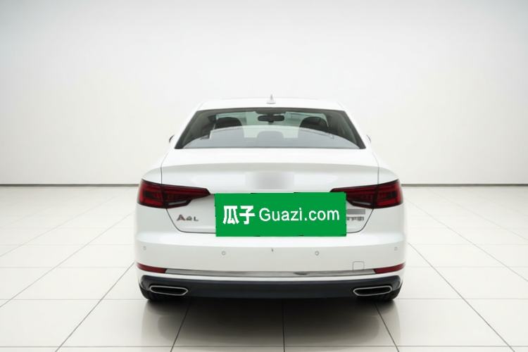 Used Audi A4L 2019 40 TFSI Ambition China VI Rear