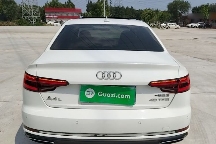 Used Audi A4L 2019 40 TFSI Ambition China VI Rear