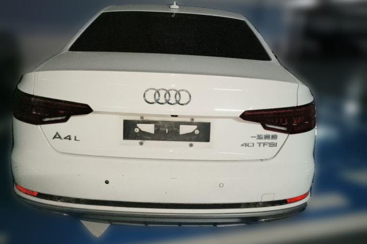 Used Audi A4L 2019 40 TFSI Fashion Edition China VI Emission Standard Rear
