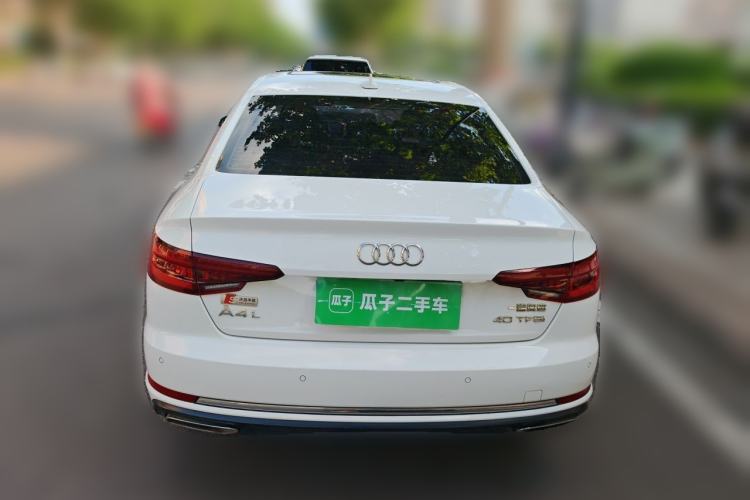 Used Audi A4L 2019 40 TFSI Ambition China VI Rear