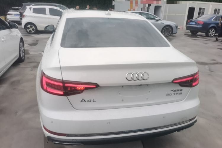Used Audi A4L 2019 40 TFSI Ambition China VI Rear