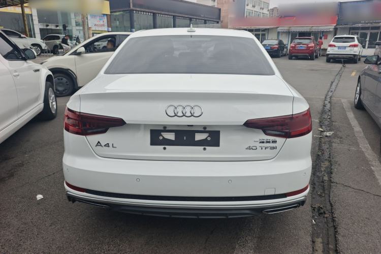 Used Audi A4L 2019 40 TFSI Fashion Edition China VI Emission Standard Rear
