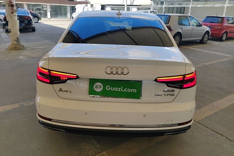 Used Audi A4L 2019 40 TFSI Ambition China VI Rear