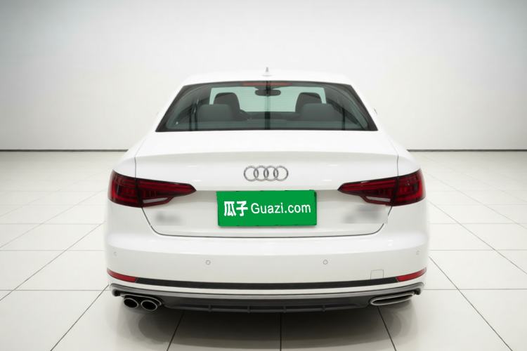 Used Audi A4L 2019 40 TFSI Fashion Edition China VI Emission Standard Rear