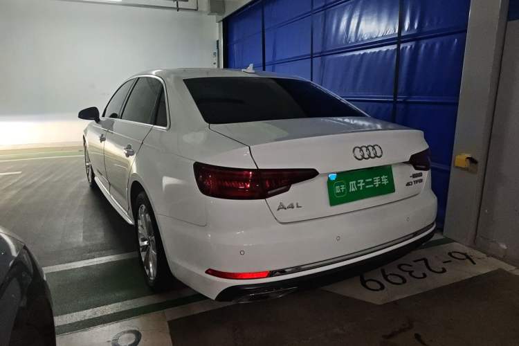 Used Audi A4L 2019 40 TFSI Ambition China VI Rear Left 45 Deg