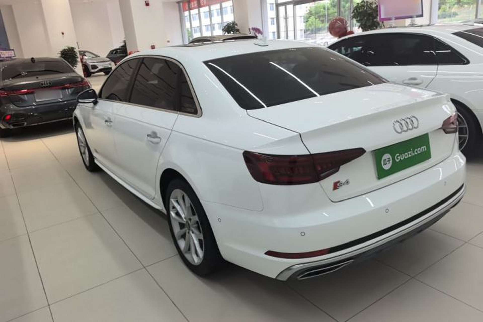 Used Audi A4L 2019 40 TFSI Fashion Edition China VI Emission Standard Rear Left 45 Deg