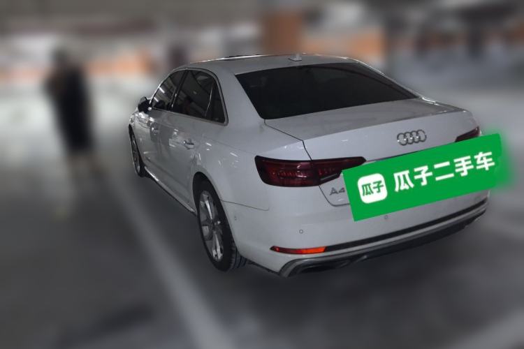 Used Audi A4L 2019 40 TFSI Fashion Edition China VI Emission Standard Rear Left 45 Deg