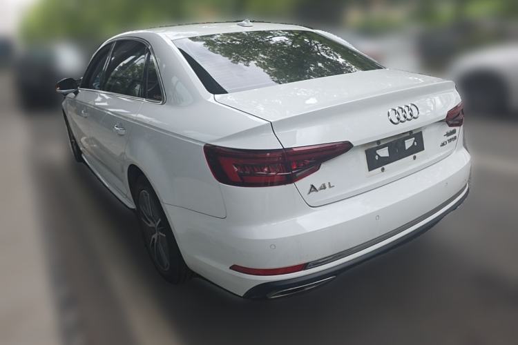 Used Audi A4L 2019 40 TFSI Ambition China VI Rear Left 45 Deg