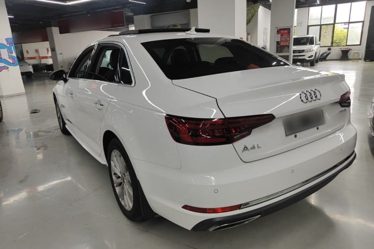Used Audi A4L 2019 40 TFSI Ambition China VI Rear Left 45 Deg