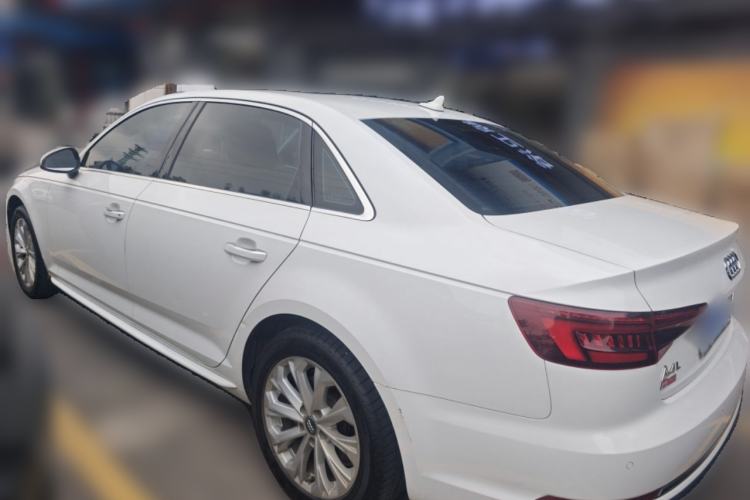 Used Audi A4L 2019 40 TFSI Ambition China VI Rear Left 45 Deg