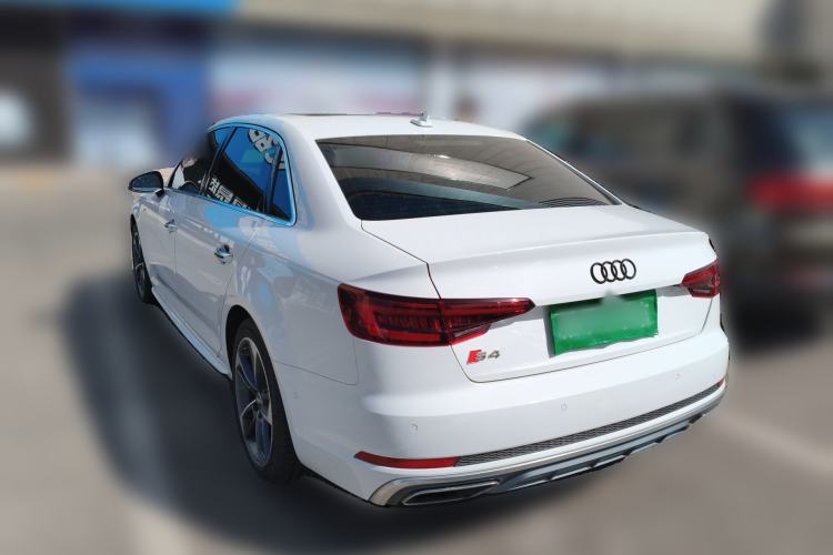 Used Audi A4L 2019 40 TFSI Fashion Edition China VI Emission Standard Rear Left 45 Deg