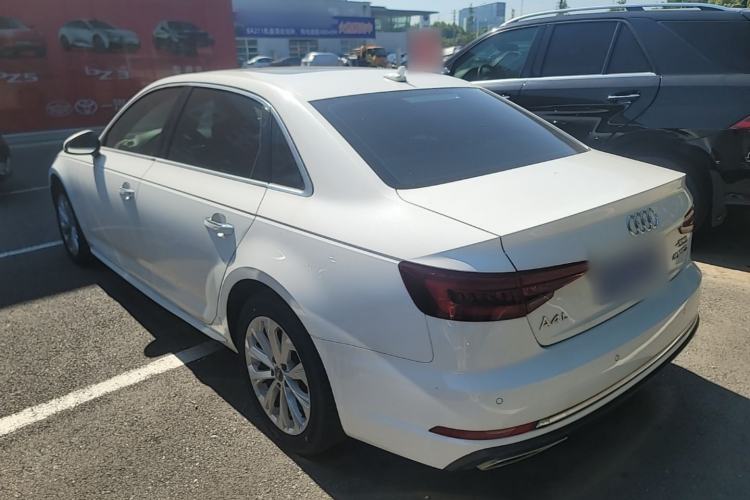 Used Audi A4L 2019 40 TFSI Ambition China VI Rear Left 45 Deg