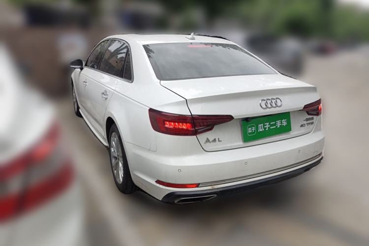 Used Audi A4L 2019 40 TFSI Ambition China VI Rear Left 45 Deg