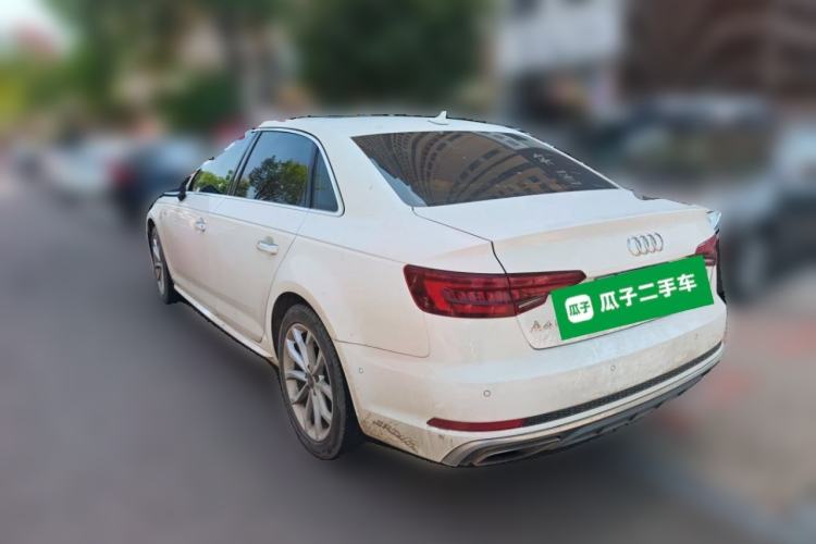 Used Audi A4L 2019 40 TFSI Fashion Edition China VI Emission Standard Rear Left 45 Deg