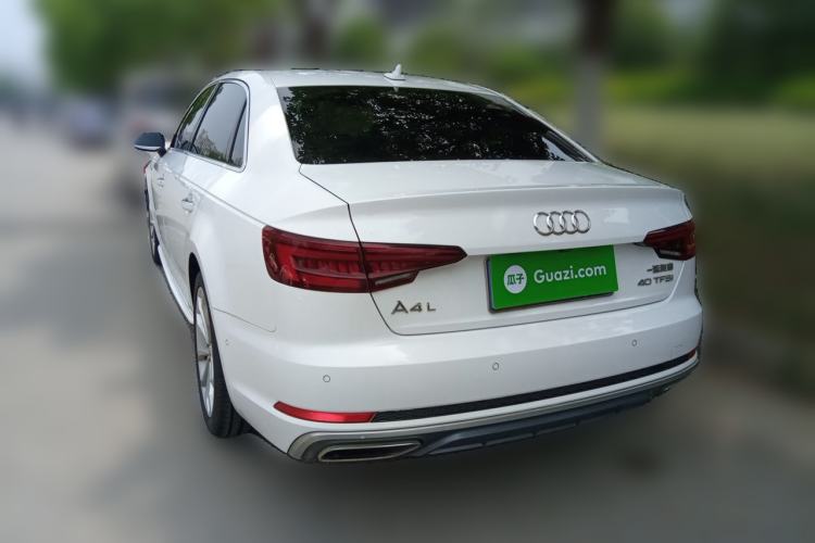 Used Audi A4L 2019 40 TFSI Fashion Edition China VI Emission Standard Rear Left 45 Deg