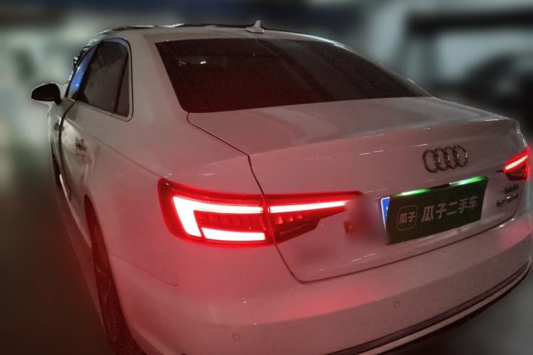 Used Audi A4L 2019 40 TFSI Ambition China VI Rear Left 45 Deg
