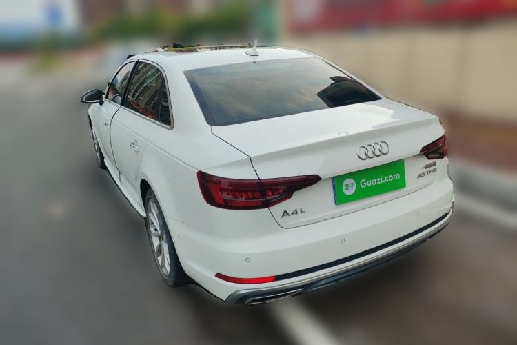 Used Audi A4L 2019 40 TFSI Fashion Edition China VI Emission Standard Rear Left 45 Deg