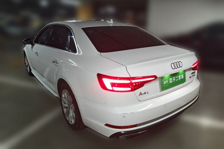 Used Audi A4L 2019 40 TFSI Ambition China VI Rear Left 45 Deg