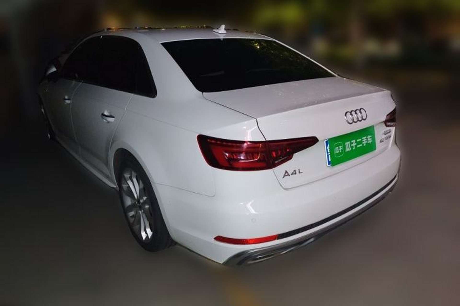 Used Audi A4L 2019 40 TFSI Fashion Edition China VI Emission Standard Rear Left 45 Deg