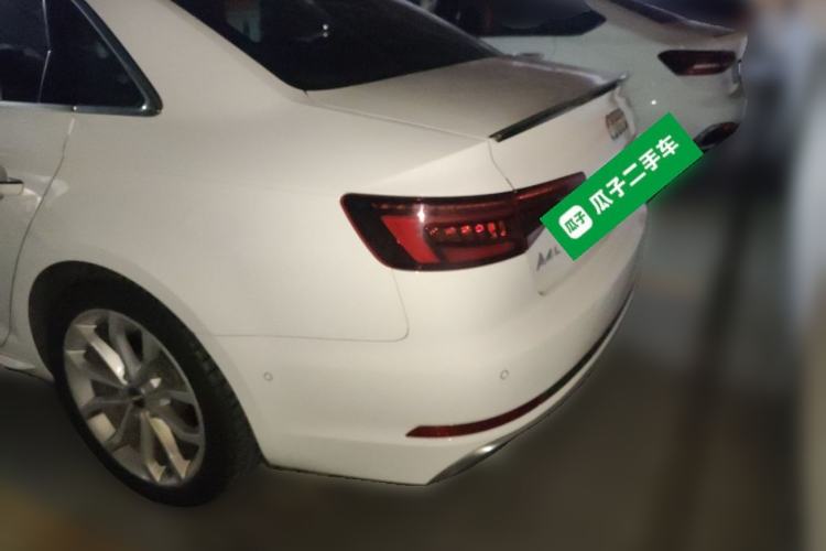Used Audi A4L 2019 40 TFSI Fashion Edition China VI Emission Standard Rear Left 45 Deg