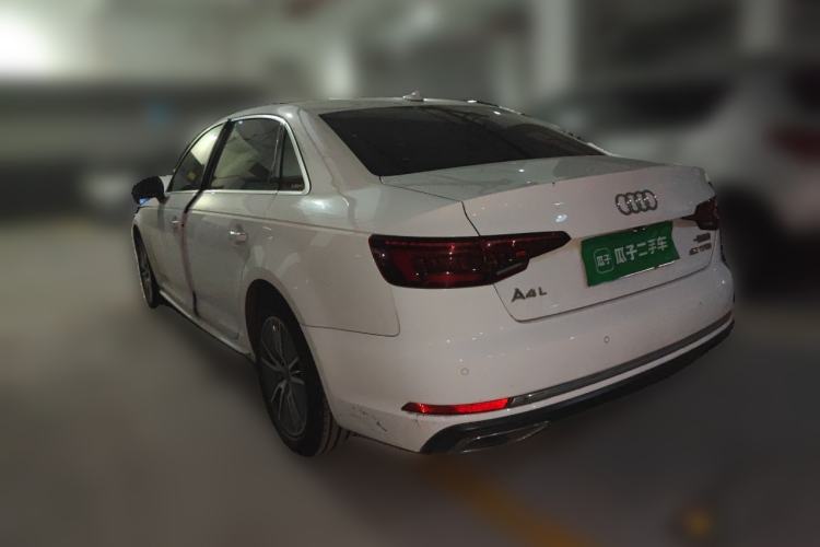 Used Audi A4L 2019 40 TFSI Ambition China VI Rear Left 45 Deg