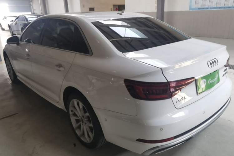 Used Audi A4L 2019 40 TFSI Fashion Edition China VI Emission Standard Rear Left 45 Deg